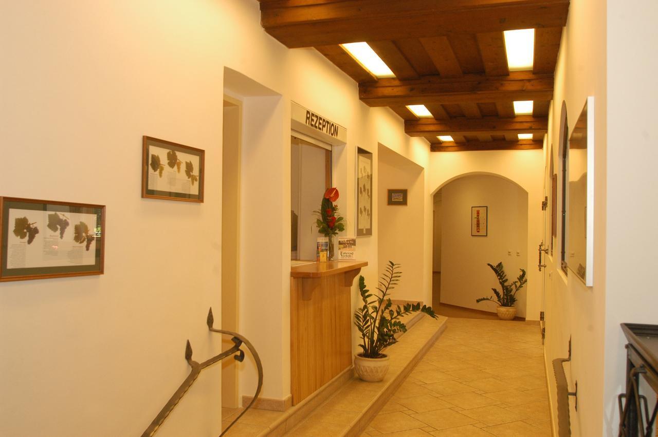 Weingut-Pension Stockingerhof Duernstein Exterior photo